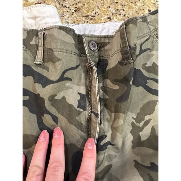 Green and Black Cargo Pants with Fringe Detail - Picture 4 of 14